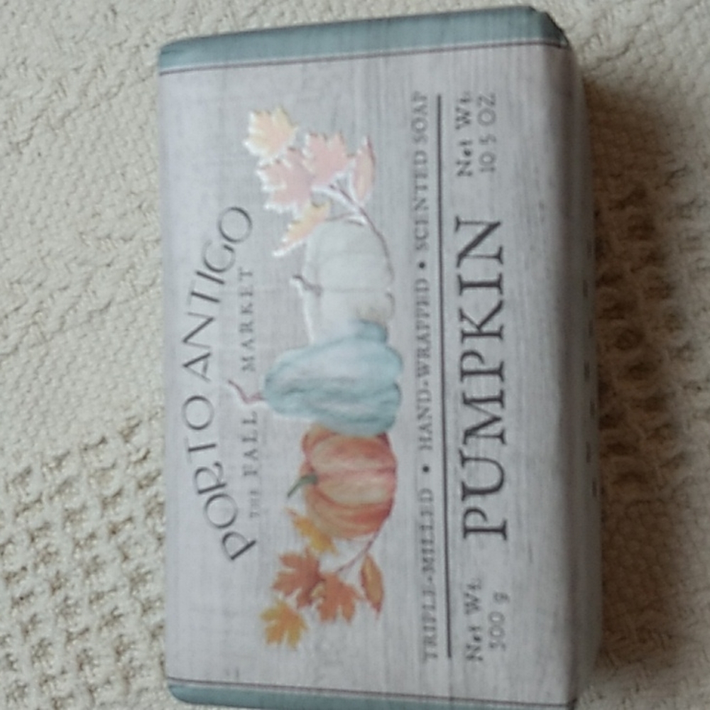 Porto Antigo Pumpkin Scented Soap 10.5 OZ